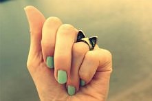 ulubiony kolor i ten pierśc...