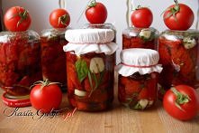 Suszone pomidory z ziołąmi

Przepis po kliknięciu w zdjęcie