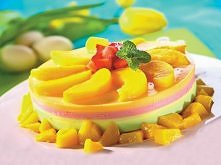 Składniki:
- 60 dag twarogu...