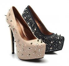 Czarne? A moze kremowe?