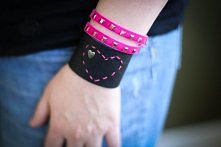 skórzana, z serduszkiem