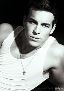 Mario Casas