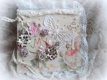 Album na zdjęcia, wspomnienia, aforyzmy i złote myśli 
Format 15x15 + koronka