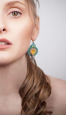 Happy Budda
Biżuteria: Safiyyah Jewelry Art
Photo: Fedja Jakubovic
Hair&Make up: Cathy De Neve