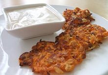 placuszki marchewkowe z sos...