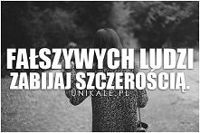 Fałszywych ludzi...