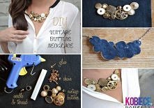 wisiorek z guzików!