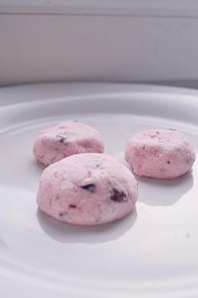 Chcecie zobaczyć jak wykonać domowe kule do kąpieli? Wejdźcie na bloga                   dobry-pomysl.blogspot.com ! Tam znajdziecie wszystko opisane krok po kroku :)