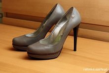 Czółenka na platformie firmy Mario Bolucci, klik w zdjęcie :)