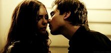 Delena kiss ;3