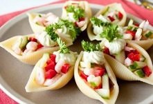 Muszelki z sałatką

*Składn...