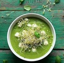 Sycąca zupa krem z groszku ...