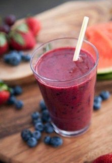 ODCHUDZAJĄCY KOKTAJL: jagod...