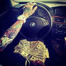 o proszę ile dolarów ! :D