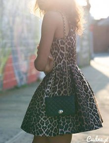 Śliczna sukienka *.*