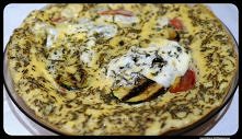 Omlet z grillowaną cukinią i pesto bazyliowym