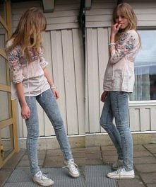 gdzie takie leginsy dostane ? ; c