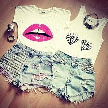 Lips and Diamonds t-shirt