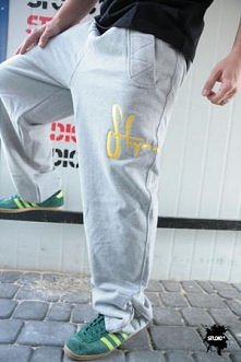 Podoba się wam dresowe spodnie męskie?