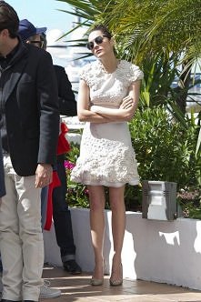 Marion Cotillard (in Alexander McQueen)