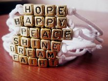 Bransoletki handmade.