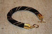 matowa czarno złota