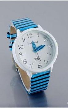 niebieski w paski ;)