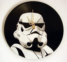 Dizajnerski zegar z motywem Gwiezdnych Wojen :)