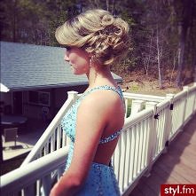 śliczna fryzura ;)