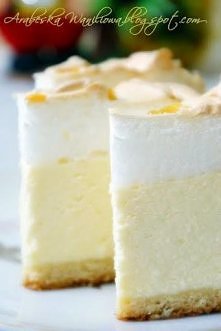 sernik z pianką
Ciasto:
- 10 dag cukru
- 1 jajo
- 1/2 kostki margaryny
- 1 szkl. mąki
- 1 łyżeczka proszku do pieczenia
- szczypta soli

Masa serowa:
- 1 kg sera białego
- 1 szk...