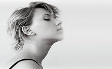 Scarlett Johanson ;))