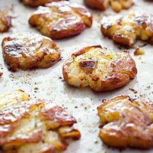 CRISPY SMASHED POTATOES