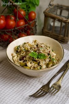 SAŁATKA RYŻOWA Z SUSZONYMI POMIDORAMI