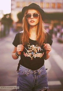 Dbaj o porządek na półkach!