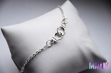 Naszyjnik z kajdankami.
Charms kajdanki z napisem freedom - wolność.
Srebrny łańcuszek. Do zamówienia na blogu lub facebooku MALLY artshop