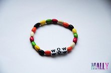 Bransoletka z napisem WOW, koraliki drewniane, literki plastikowe.
Bransoletka do zamówienia na blogu lub fanpage MALLY artshop