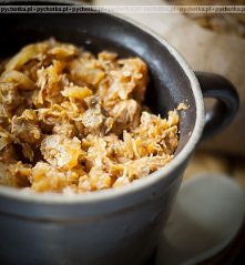 W kociołkach bigos grzano...