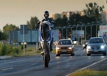 kocham motocykle <3<3<3