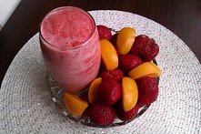 sorbet truskawkowo brzoskwiniowy :D aż się chce upałów...