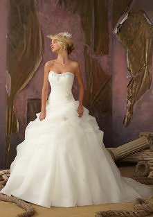 Mori Lee