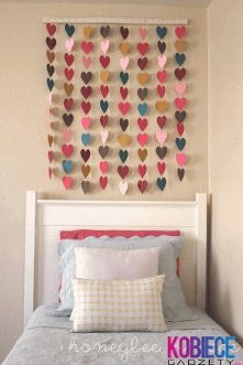 Pomysł na gołą ścianę :) super!