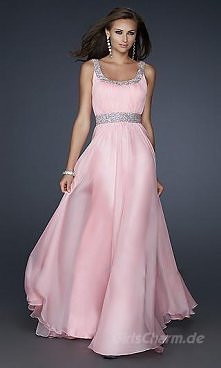 hübsche Kleider aus girlscharm.de