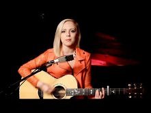 Can't Hold Us - Aco...