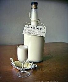 Składniki na 750 ml:

 - 100g białej czekolady
 - puszka mleka skondensowanego słodzonego
 - 2 łyżki cukru pudru
 - 3 łyżki wiórków kokosowych
 - 250 ml wódki (40%)

 Czekoladę ...