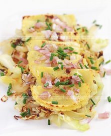 Pierogi z farszem z szynki i twarogu