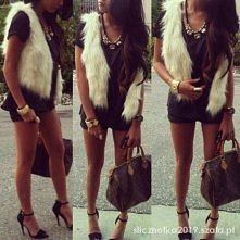 Wow! Ekstra! Ale... Futerko w lecie?