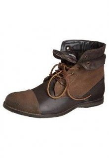 YOUR TURN Botki sznurowane brązowy - Kliknij i sprawdź modele -  Cena: 249 zł. YOUR TURN Botki sznurowane brązowy Obuwie w Zalando.pl | materiał zewnętrzny: skóra, materiał wewn...