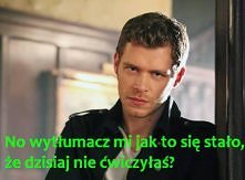 Tłumaczcie się Klusowi, jeśli oczywiście jest z czego ;)

Wczoraj: Killer Chodakowskiej, 15-minutowe Cardio z Mel B, klatka piersiowa i plecy z Mel B, 11 i 12 dzień a6w. 

Dzisi...