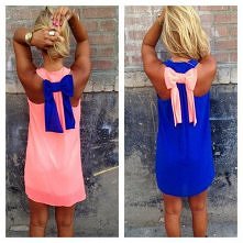 Neonowa sukienka z kokardą ...