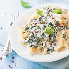 Makaron ze szpinakiem i parmezanem